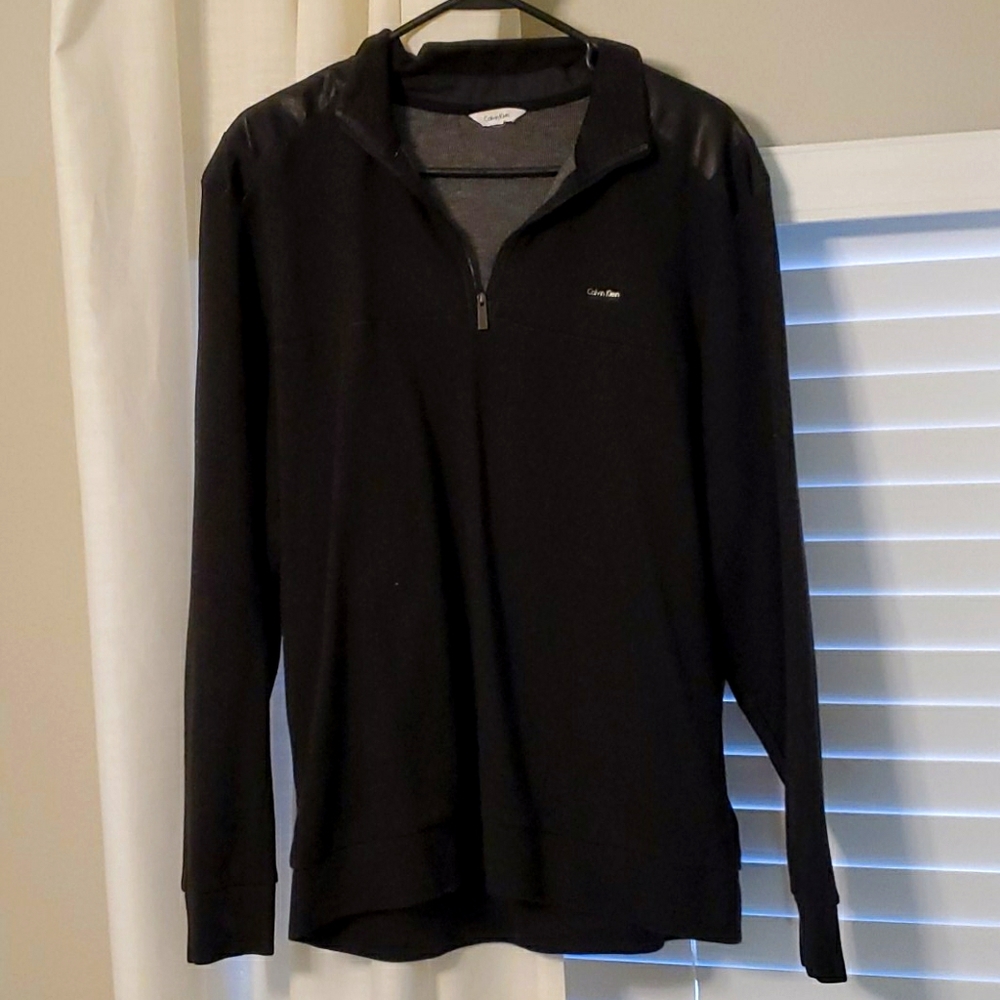 Calvin Klein Sweater